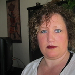 Almas - Annonces sex à Low Profil de Almas, 37 ans, Annonces sex à Low (Québec)